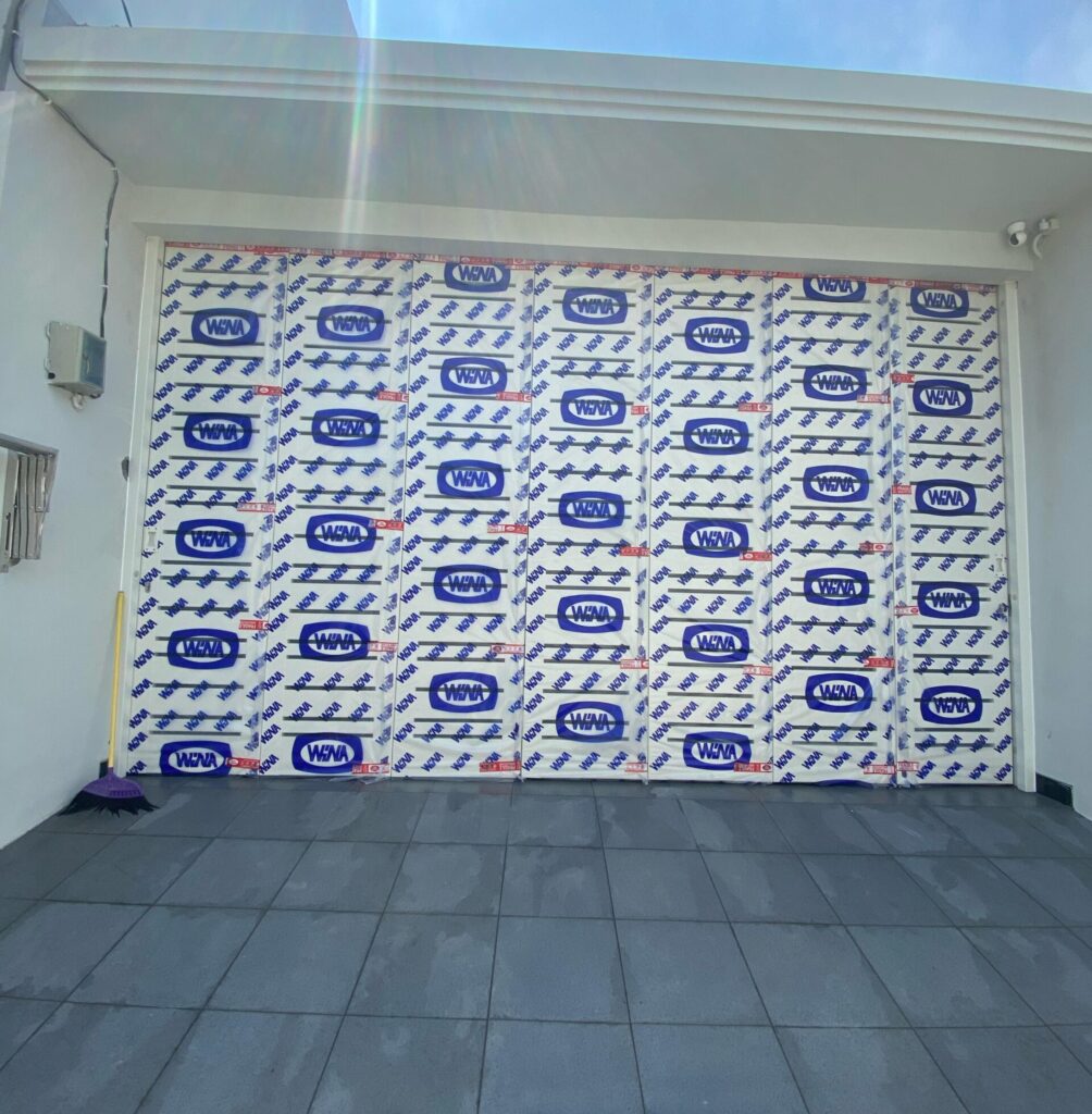 Pintu Besi Garasi WINA